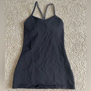 Lululemon black power Y tank Size 2